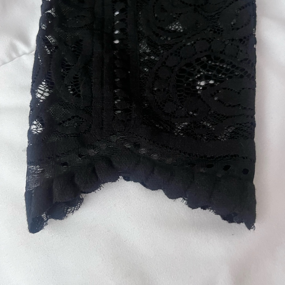 Black Lace Dress - Picture 5 of 7